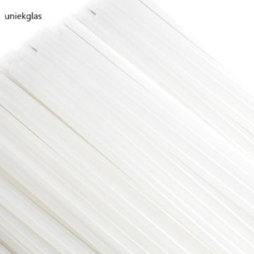 209 Firelight white opal 