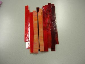 glasstroken 2x30 cm rood/oranje  mix per 10 stuks